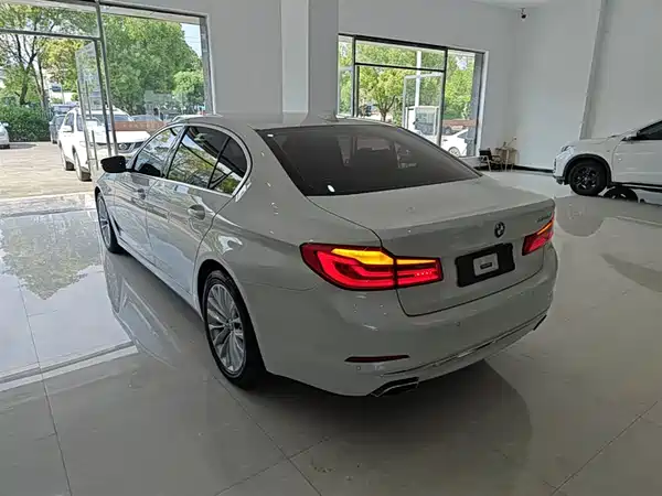 BMW 5 Series 2020