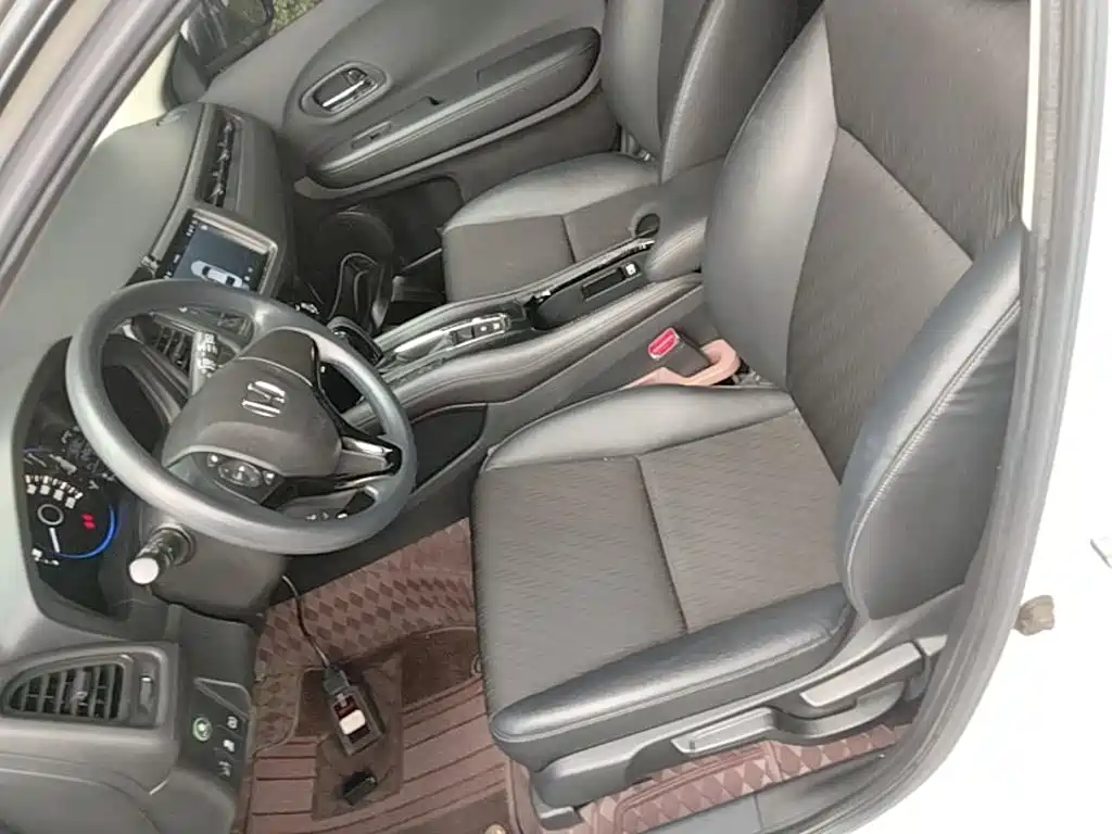 Honda Vezel 2020 — фото 15