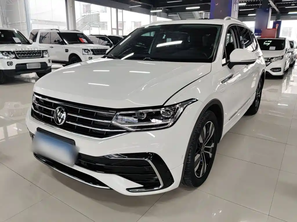 Volkswagen Tiguan L 2022