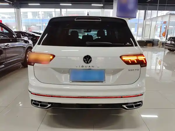 Volkswagen Tiguan L 2022