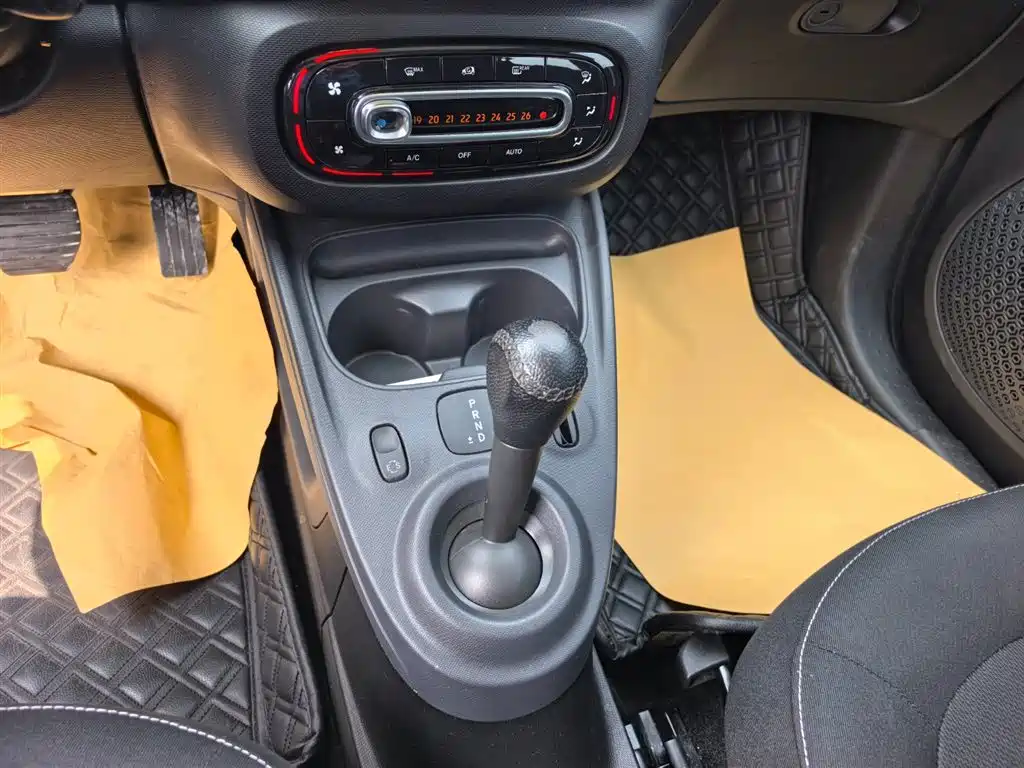 smart Forfour 2019 — фото 14