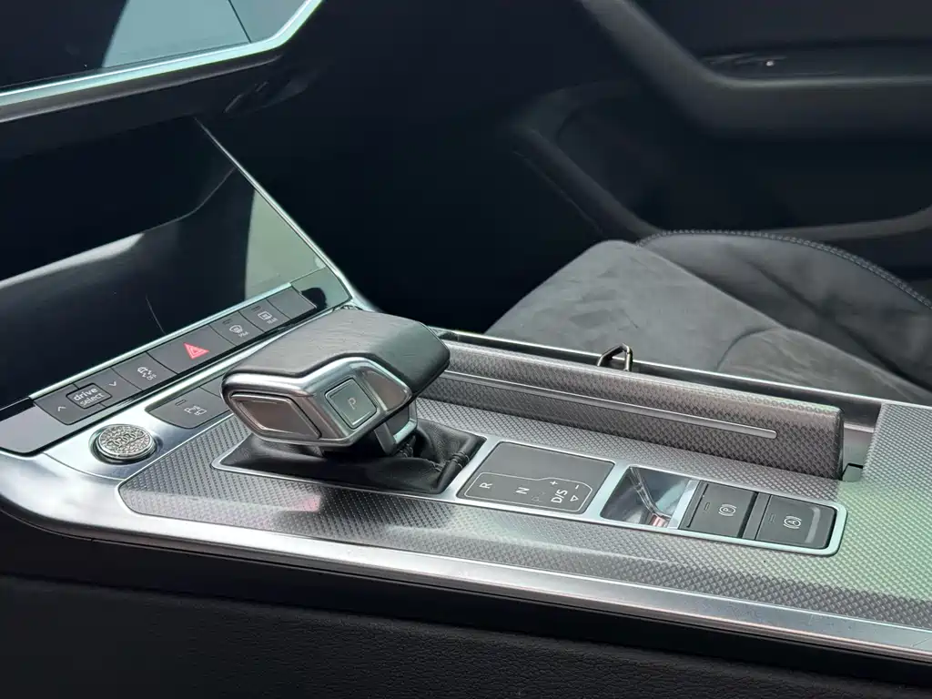 Audi A6L 2021 — фото 14