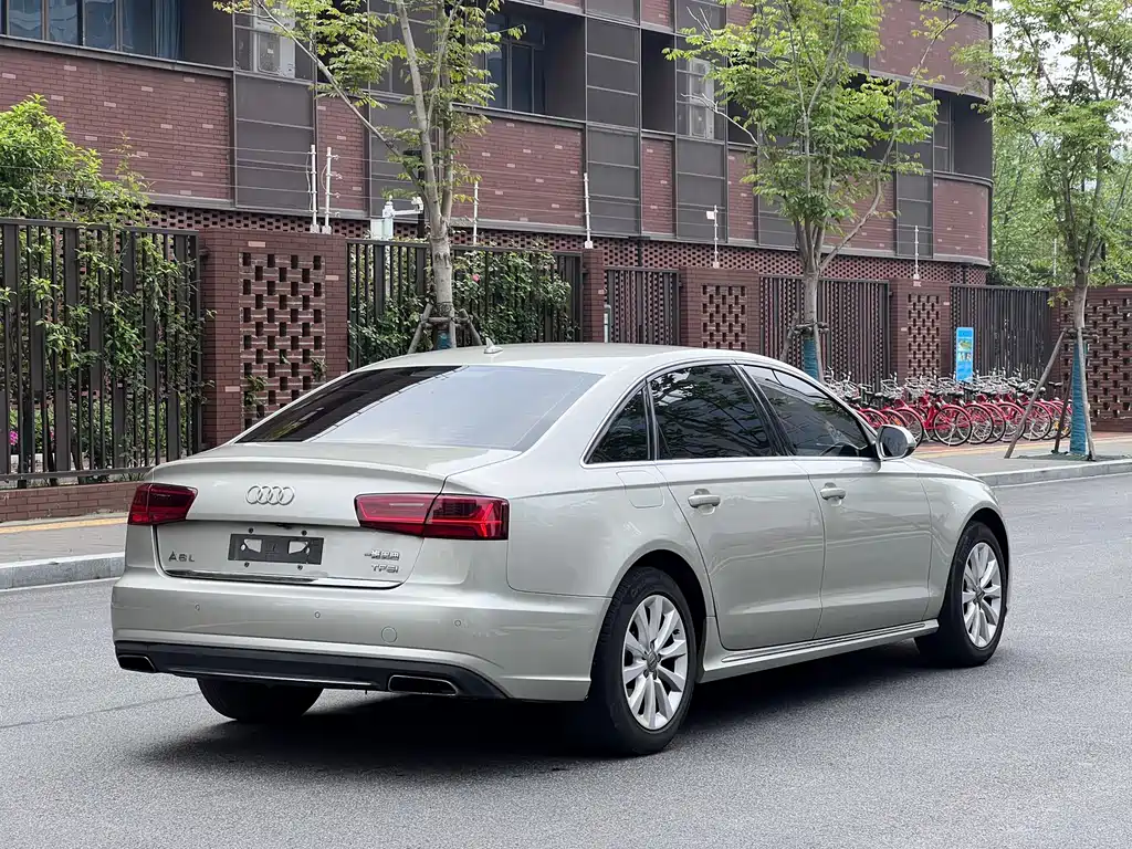 Audi A6L 2016 — фото 10