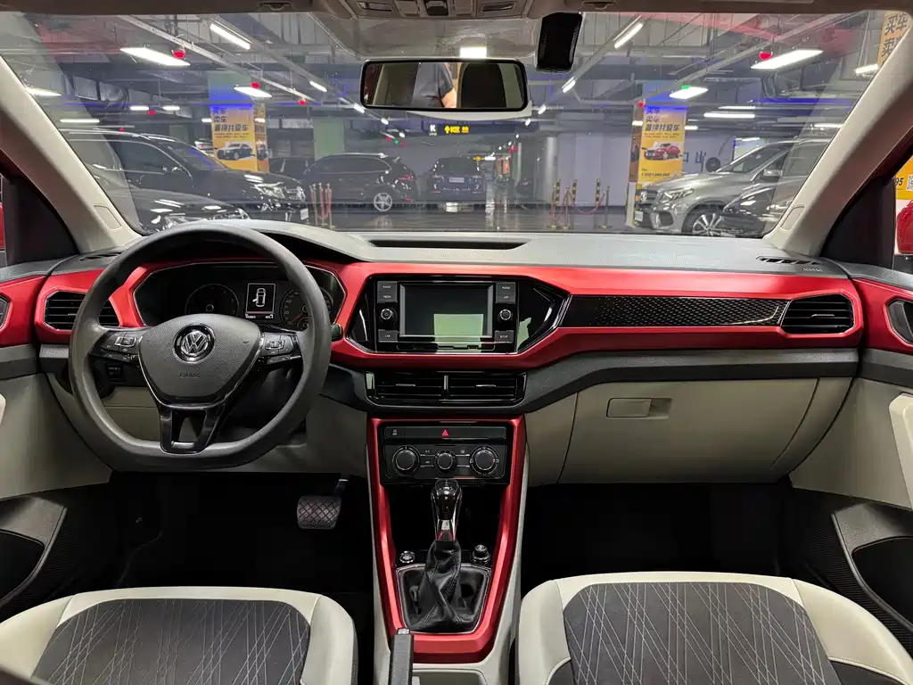 Volkswagen T-Cross 2020 — фото 15
