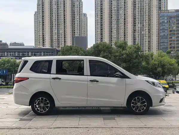 Changan Auchan A600EV 2021