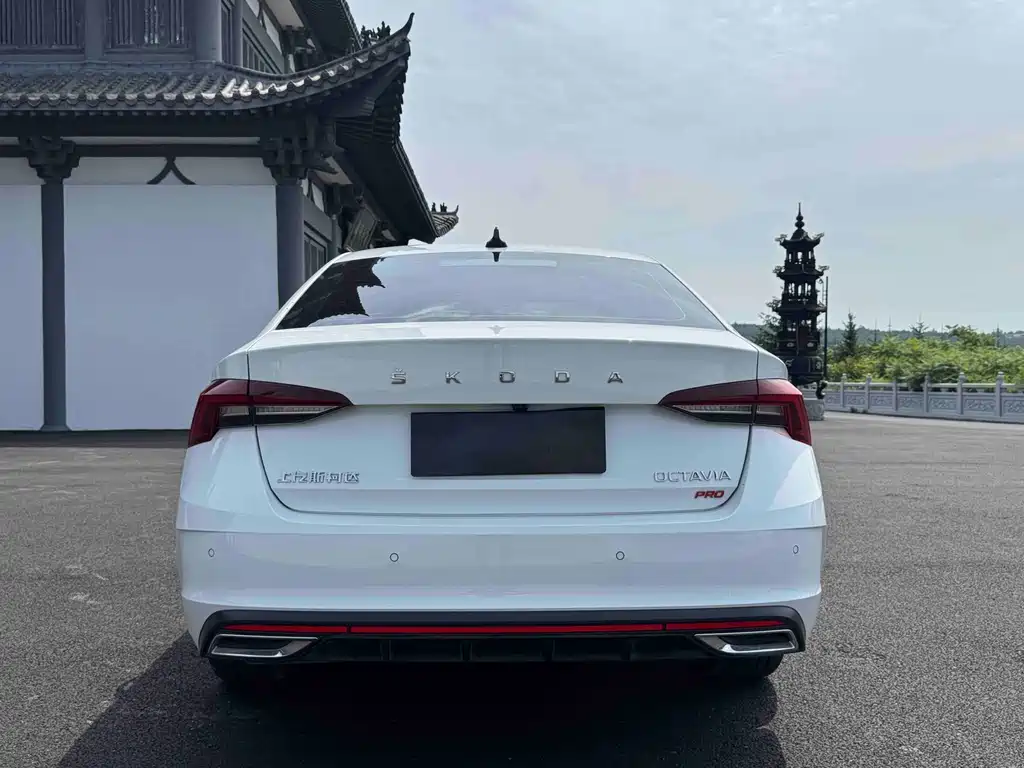 Skoda Octavia 2023