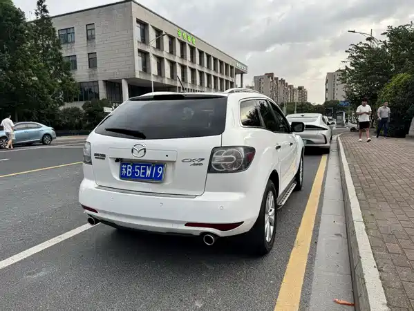Mazda CX-7 2014