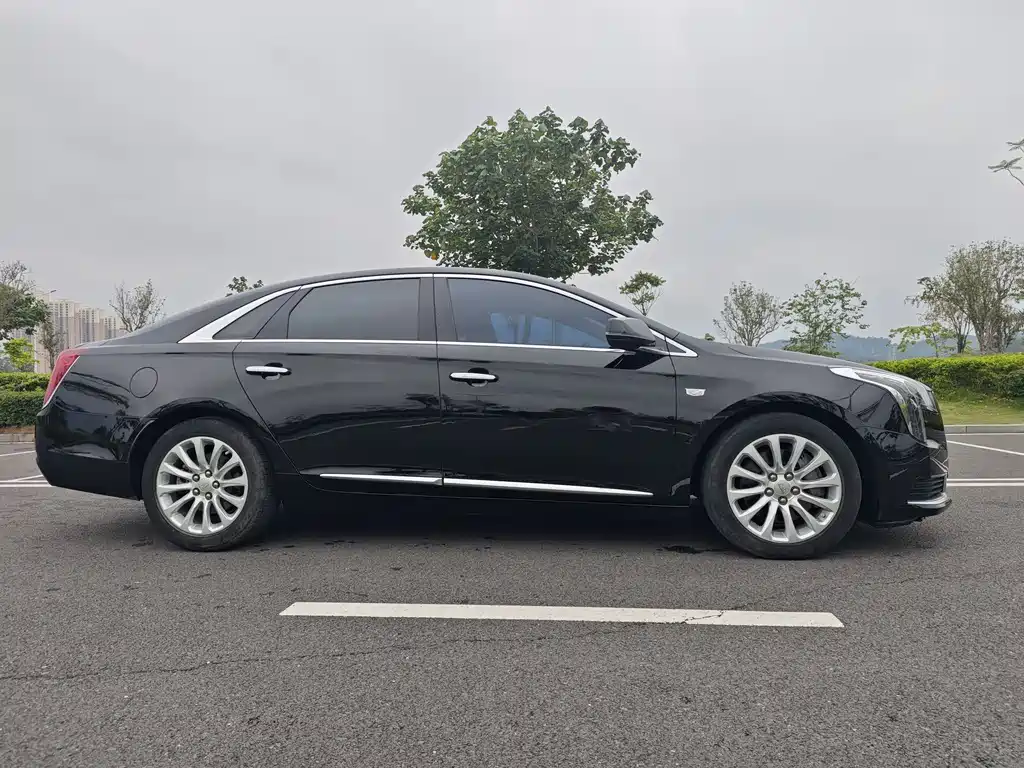 Cadillac XTS 2018 — фото 4