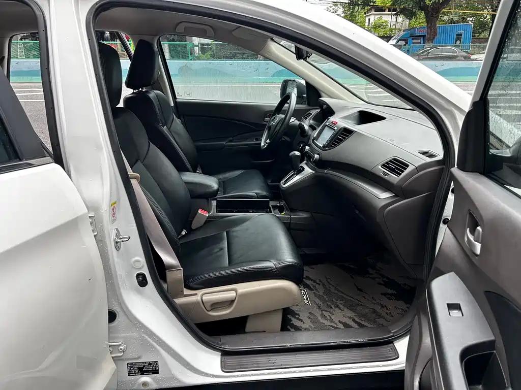 Honda CR-V 2015 — фото 15