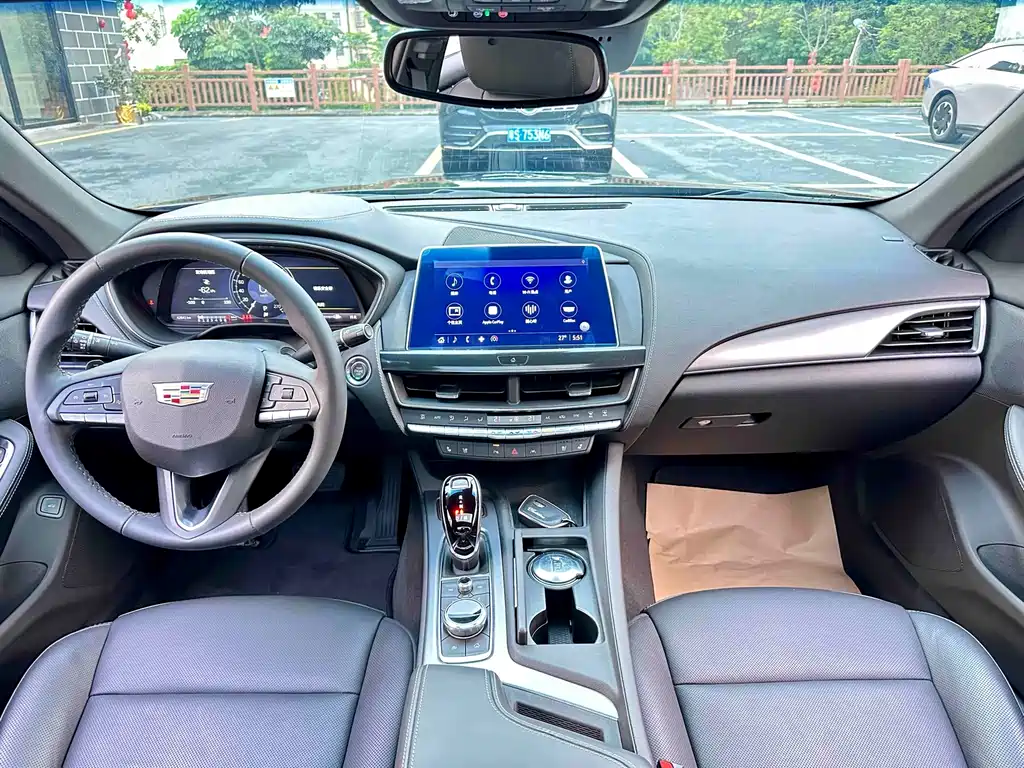 Cadillac CT5 2023 — фото 18