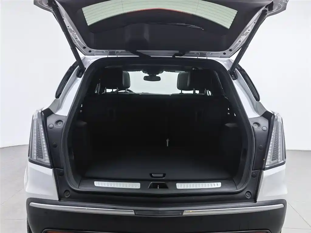 Cadillac XT5 2022 — фото 16
