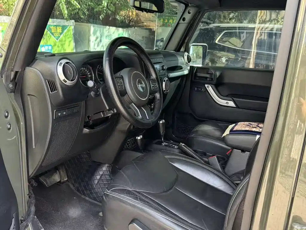 Jeep Wrangler 2015