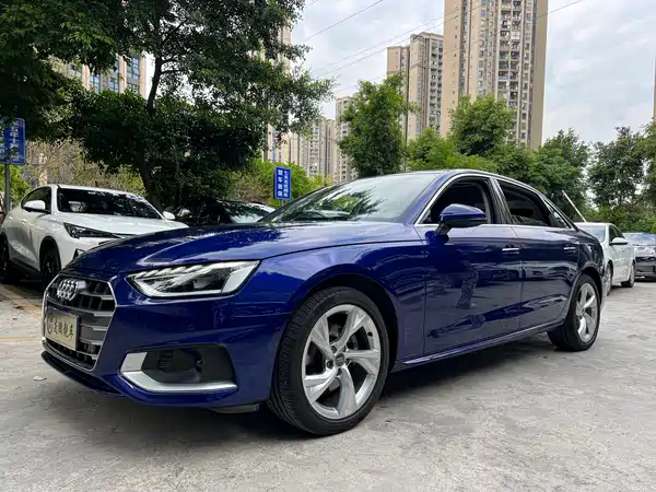 Audi A4L 2020
