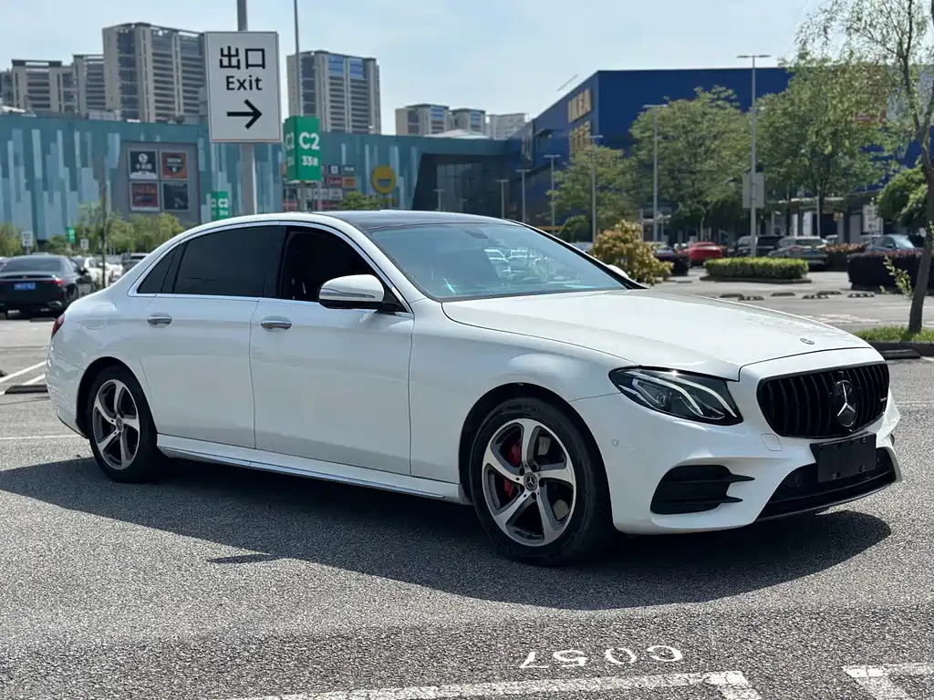 Mercedes-Benz E-Class 2018 — фото 3