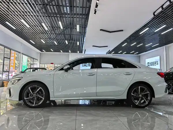 Audi A3 2021