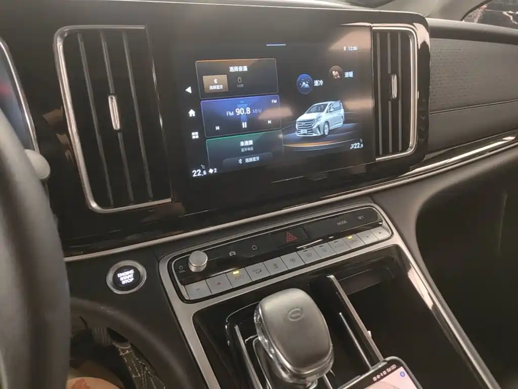 GAC Trumpchi M8 2023 — фото 13