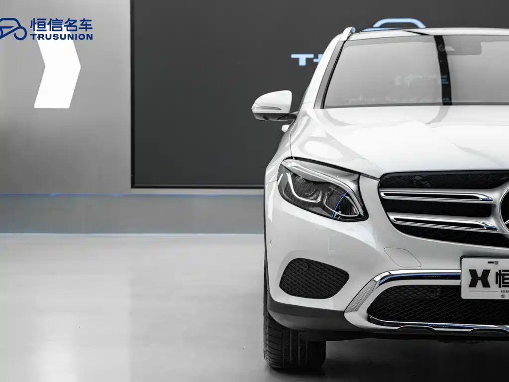 Mercedes-Benz GLC 2016 — фото 8
