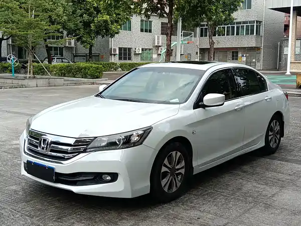 Honda Accord 2015