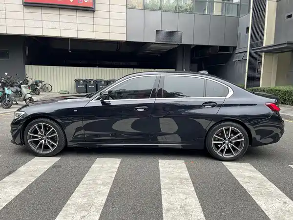 BMW 3 Series 2022