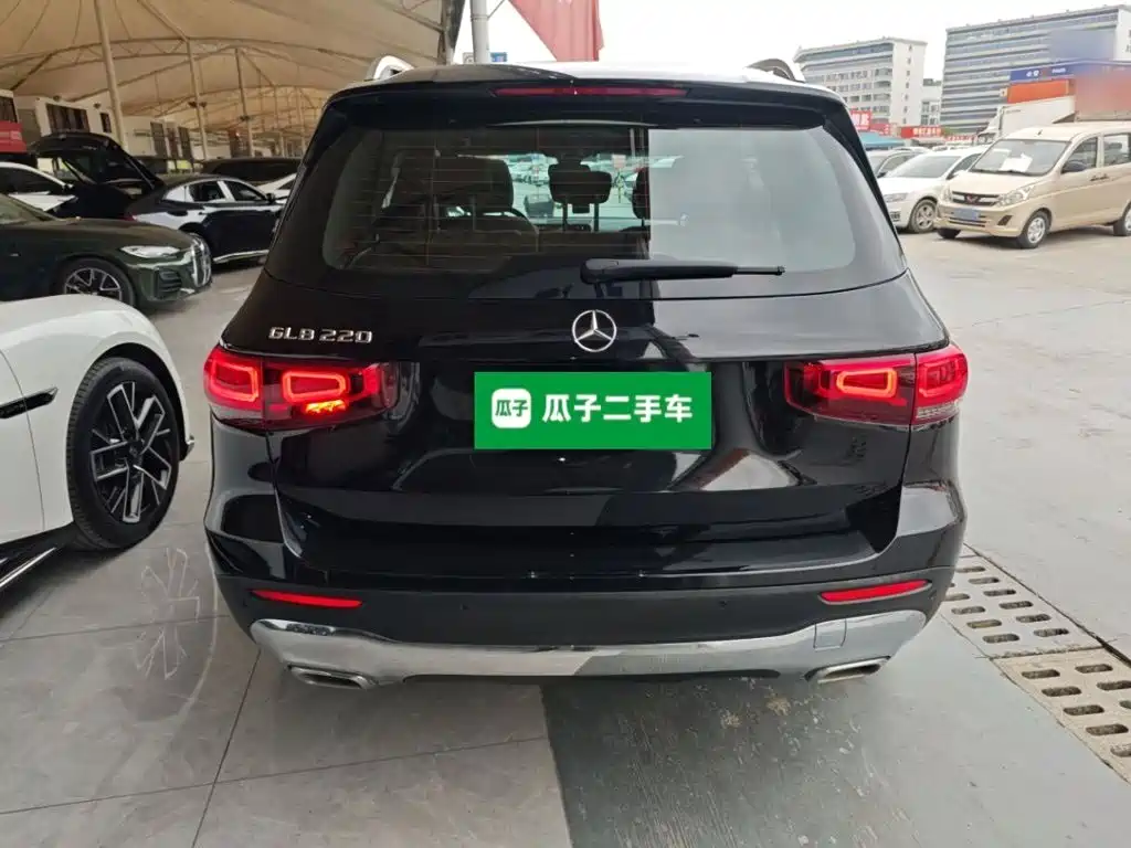 Mercedes-Benz GLB 2022