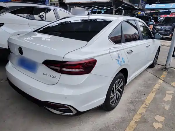 Volkswagen Lavida 2024
