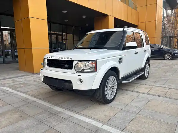 Land Rover Discovery 2013