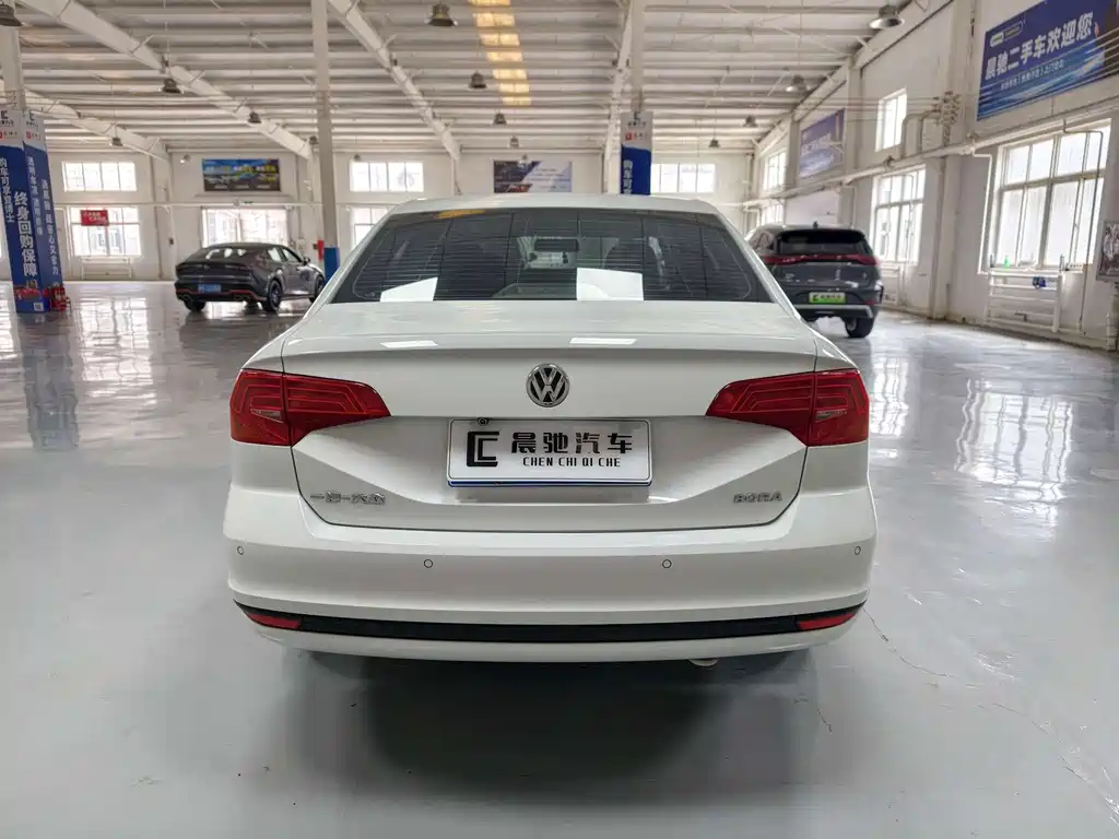 Volkswagen Bora 2022