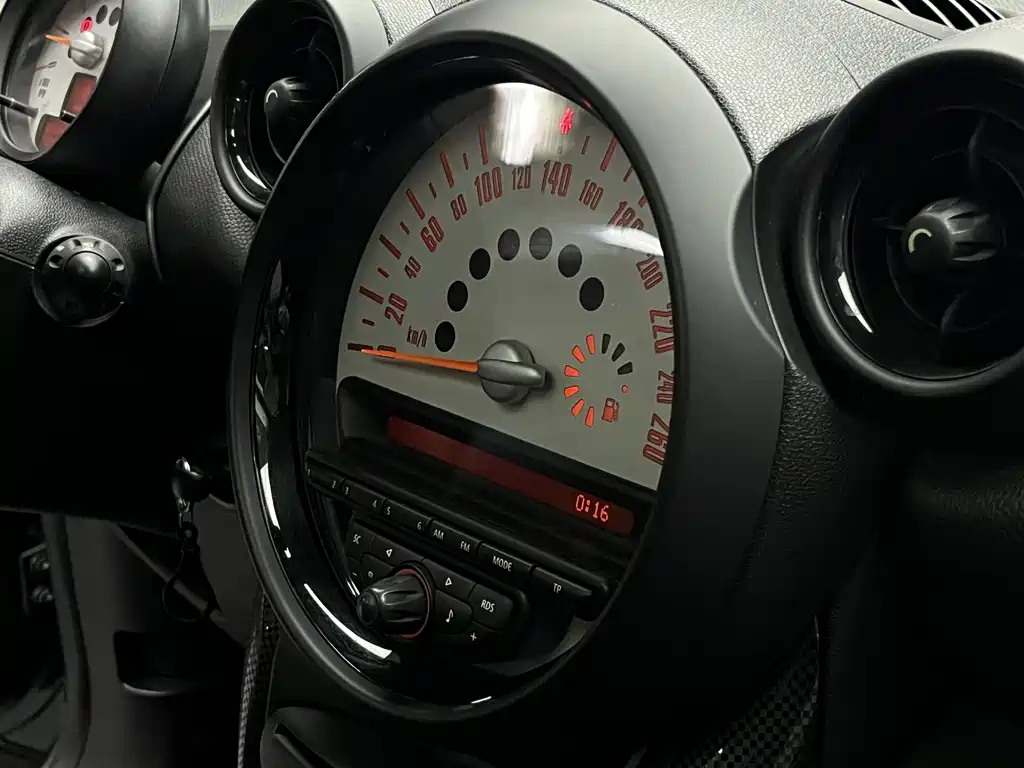 MINI Countryman 2014 — фото 13