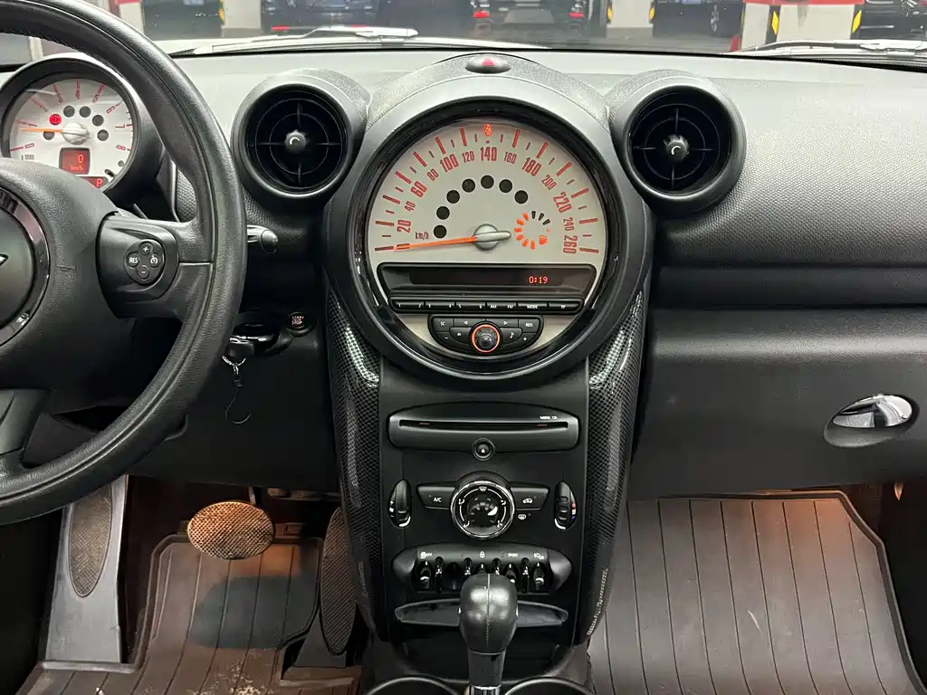 MINI Countryman 2014 — фото 19