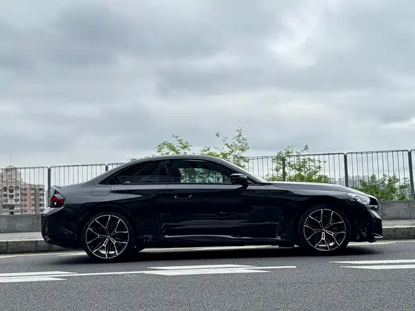 BMW M2 2024