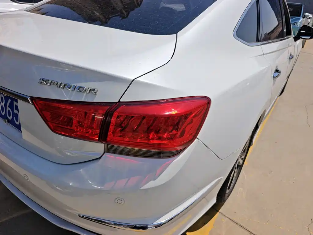 Honda Spirior 2016 — фото 8