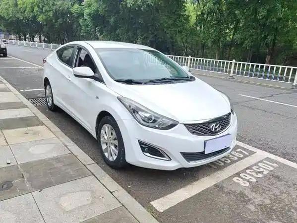 Hyundai Elantra Langdong 2017