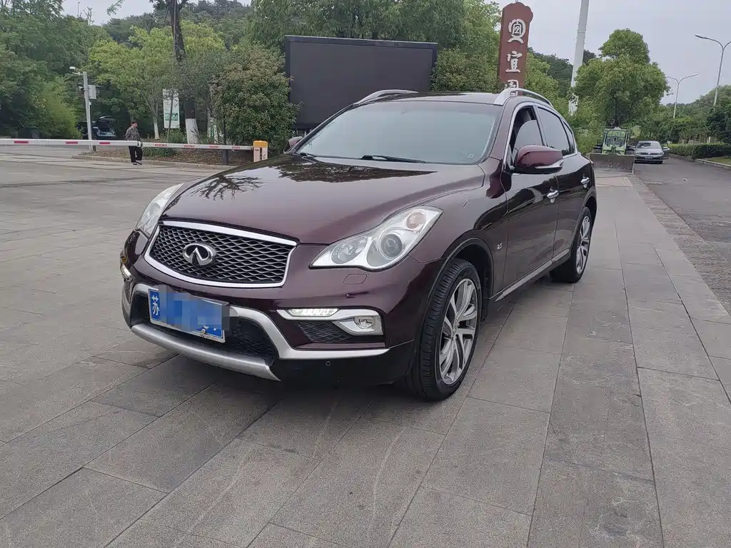Infiniti QX50 2016 — фото 1