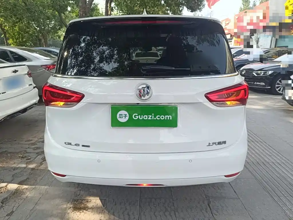 Buick GL6 2021