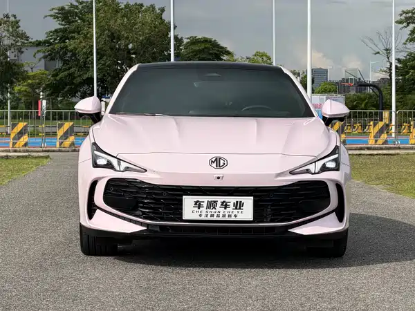 MG MG7 2025