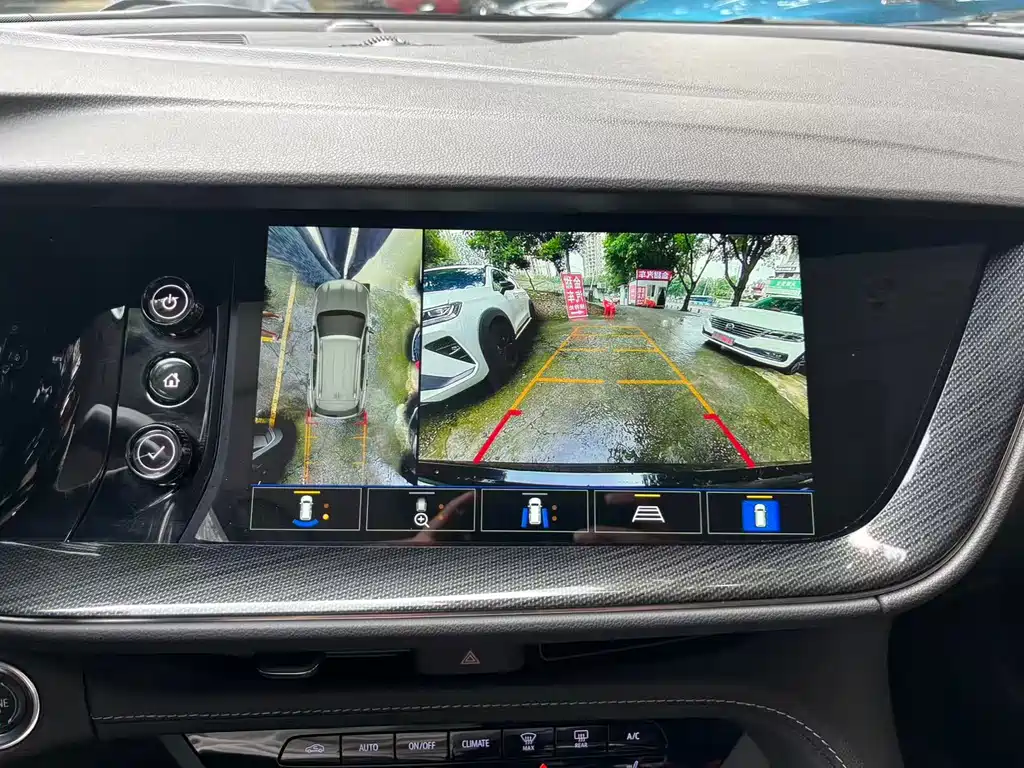 Buick Envision Plus 2022 — фото 13
