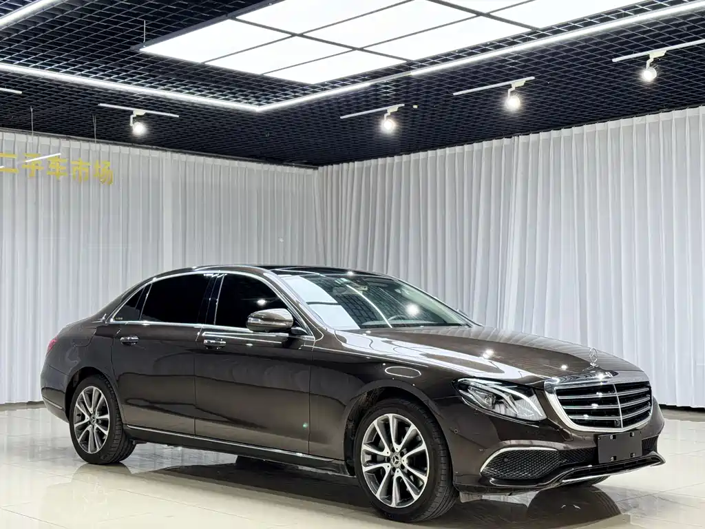 Mercedes-Benz E-Class 2018 — фото 3
