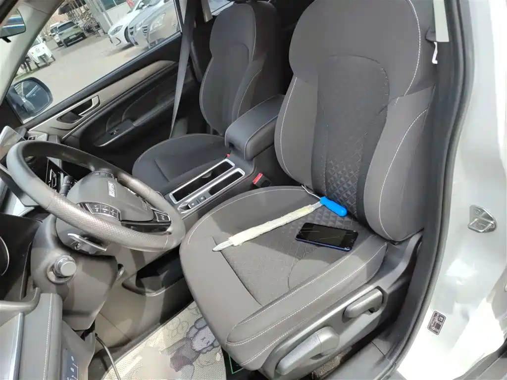 Haval M6 2021 — фото 15