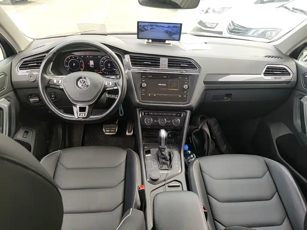 Volkswagen Tiguan 2018 — фото 10