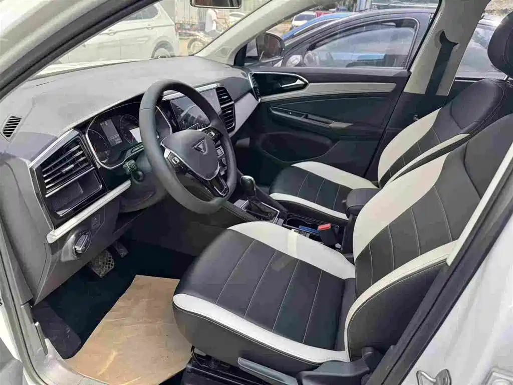 Jetta VS5 2023