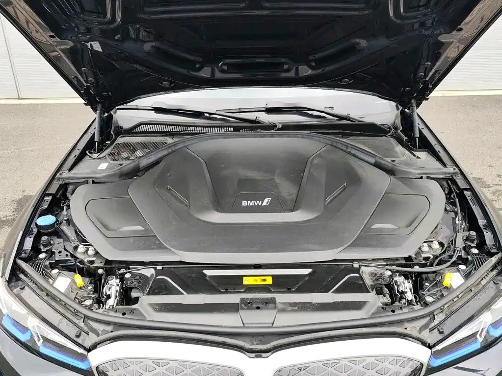 BMW i3 2025 — фото 12