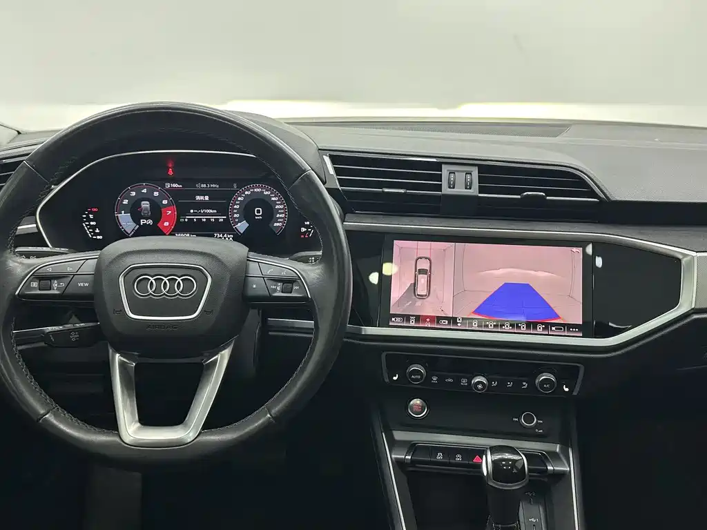 Audi Q3 2022 — фото 11