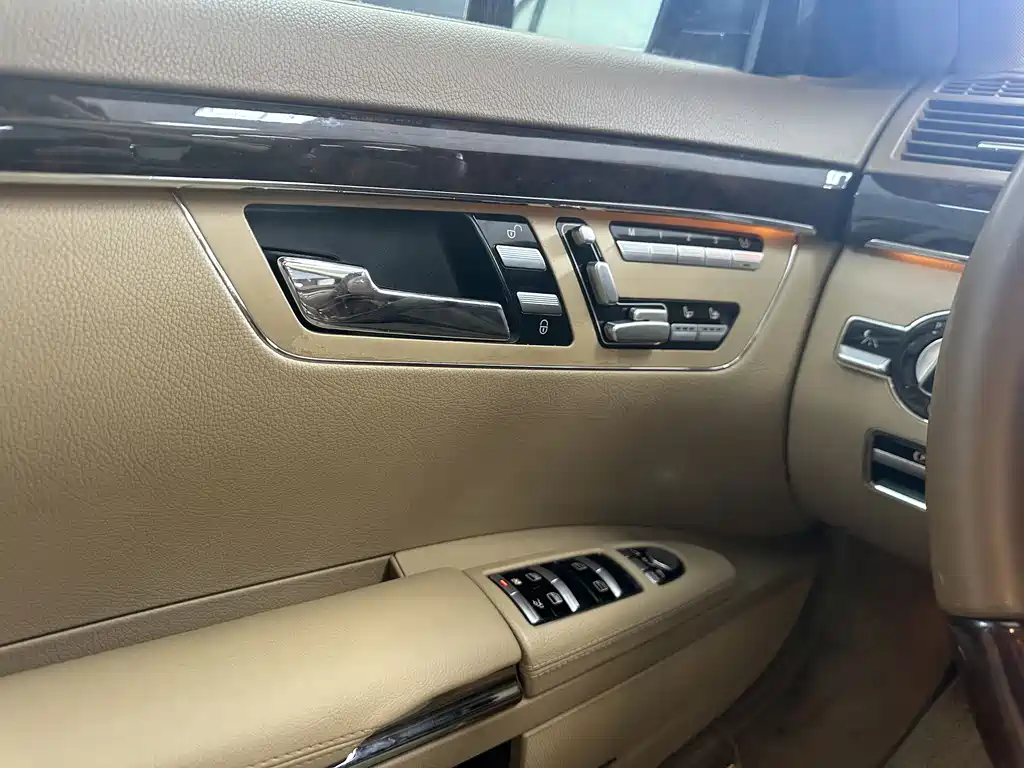 Mercedes-Benz S-Class 2012 — фото 24
