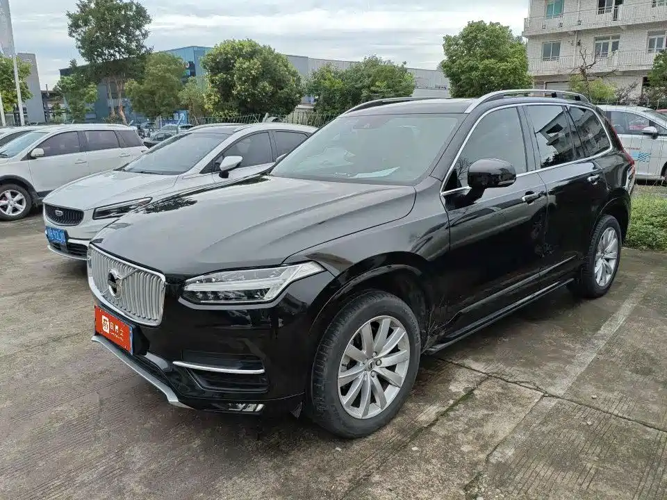 Volvo XC90 2018