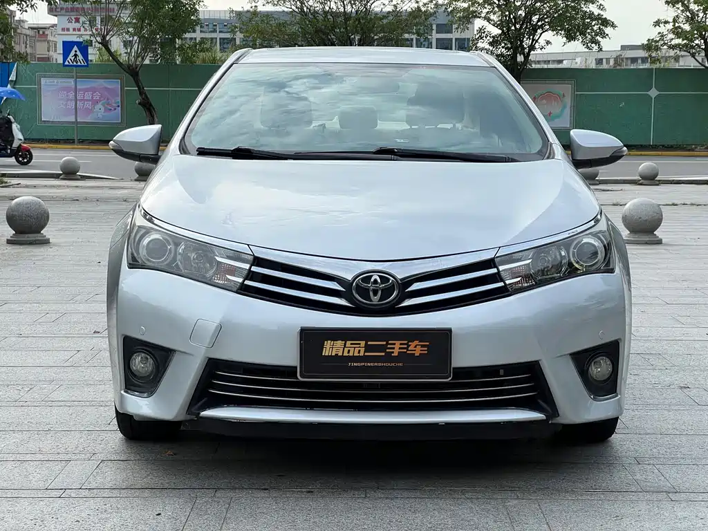 Toyota Corolla 2015