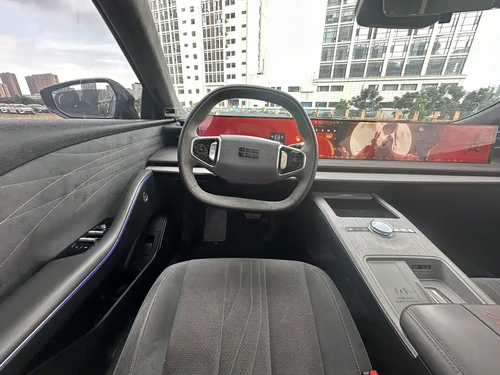 Geely Galaxy E8 2024 — фото 13