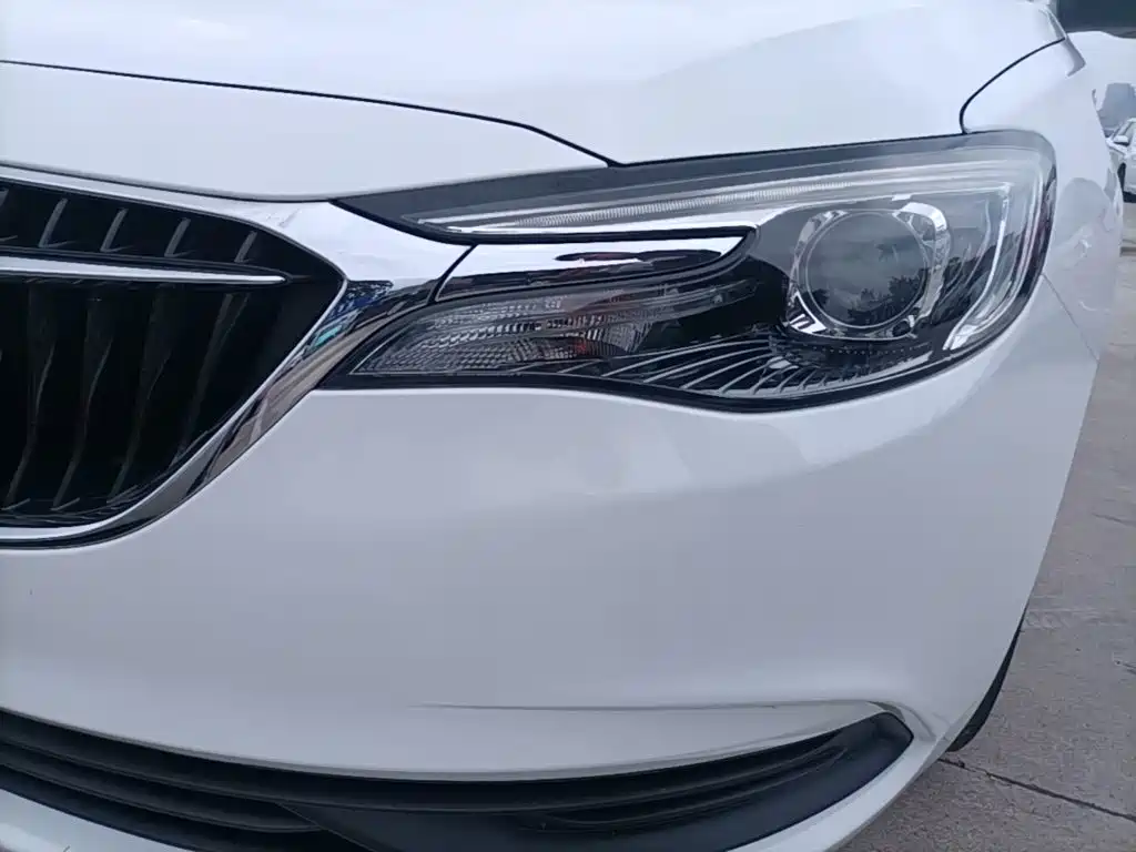 Buick Excelle 2019 — фото 24