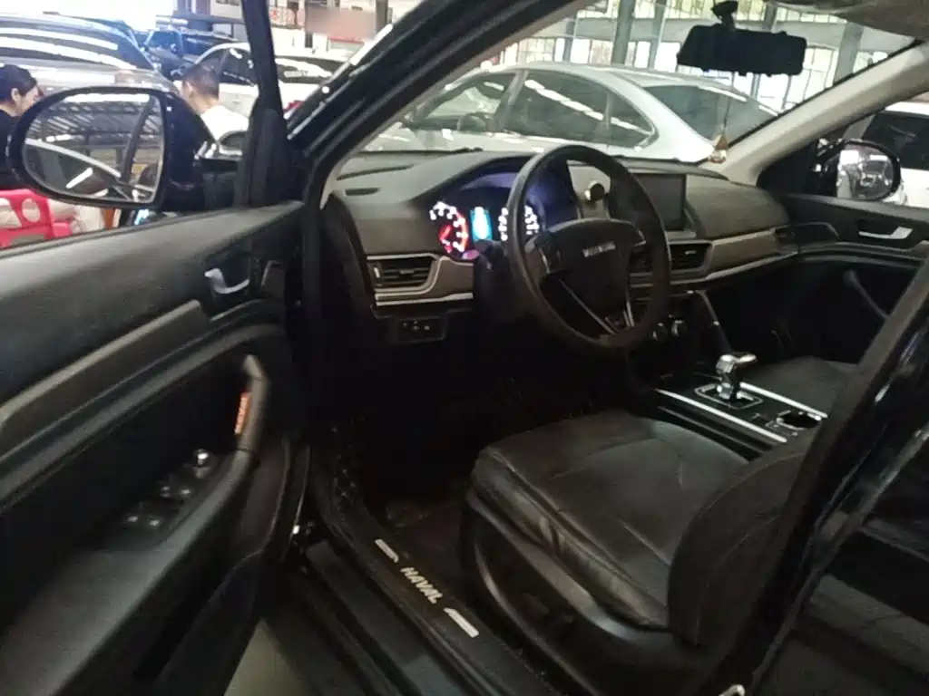 Haval H6 2020 — фото 16