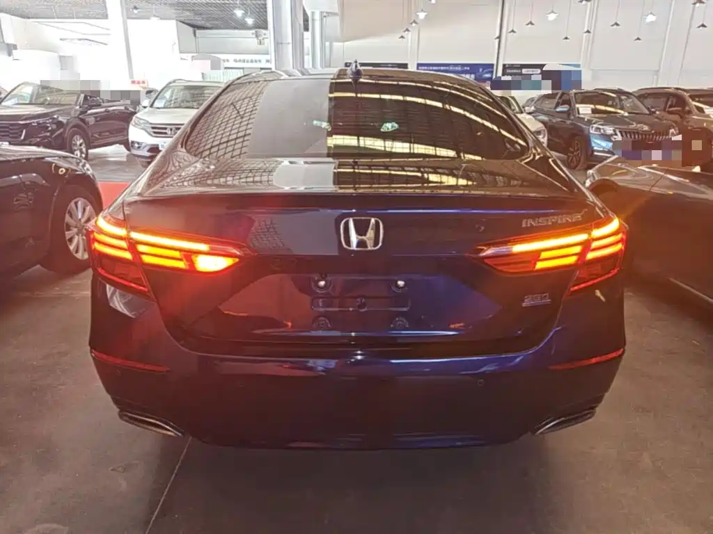 Honda Inspire 2021 — фото 6