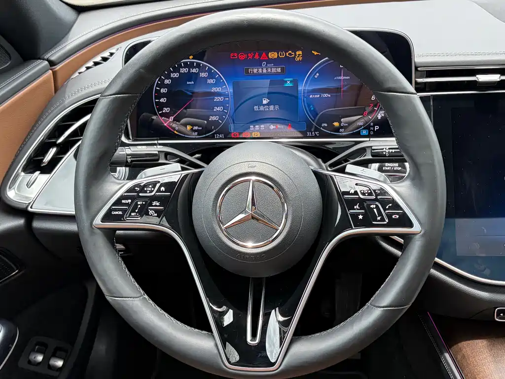 Mercedes-Benz E-Class New Energy 2024 — фото 16